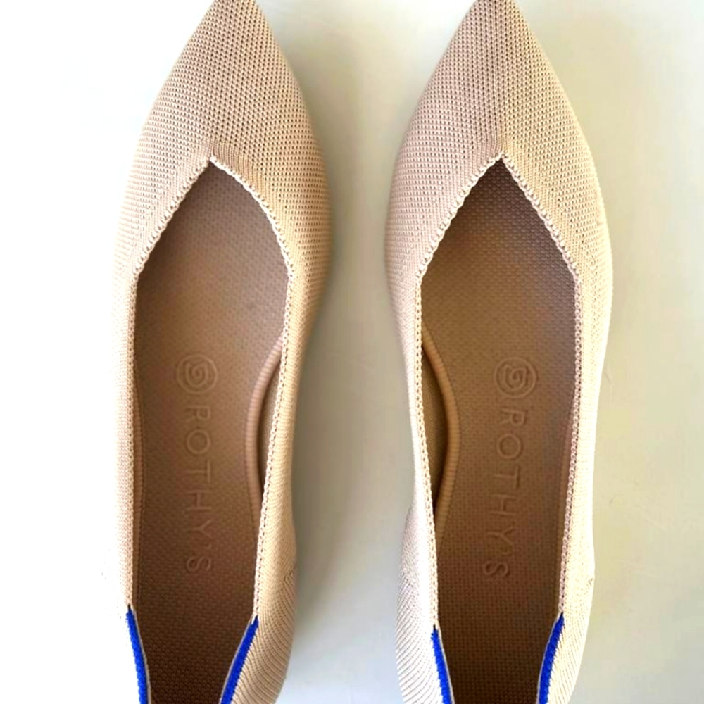 Rothy's pointed pumps size 8